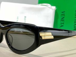 Picture of Bottega Veneta Sunglasses _SKUfw41110401fw